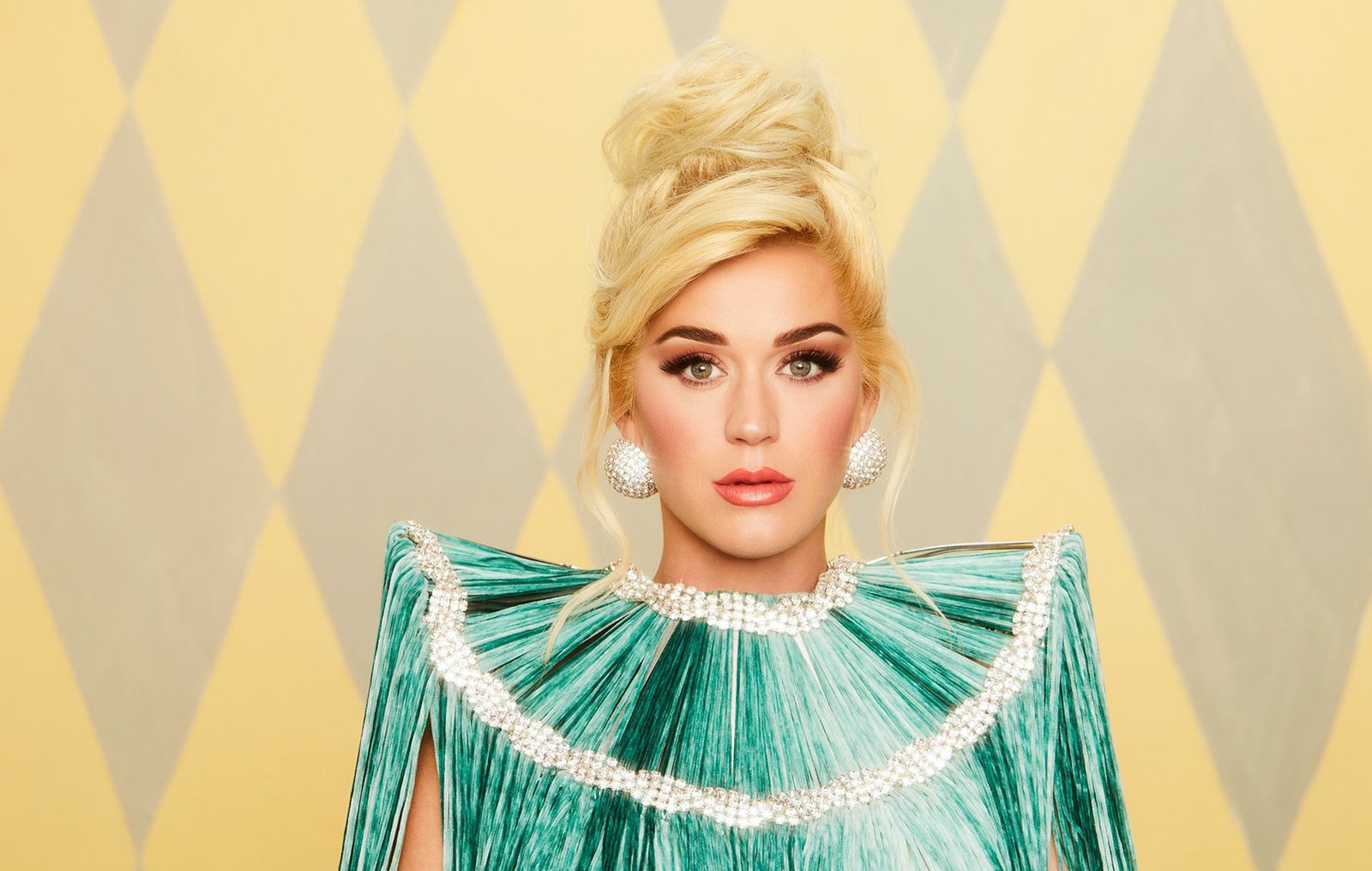 Katy Perry en una imagen promocional de su nuevo disco 