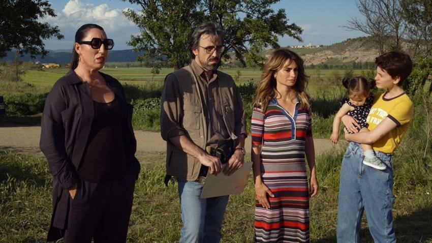Estreno de Madres paralelas, de Pedro Almodóvar con Penélope Cruz y Milena Smit.