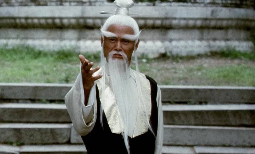 Pai Mei (Gordon Liu).