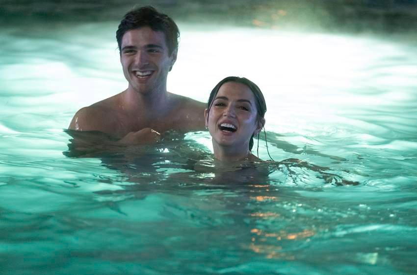 Jacob Elordi y Ana de Armas en Aguas profundas.