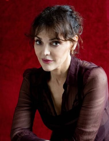 'Espectros': María Fernández Ache adapta el drama familiar en tres