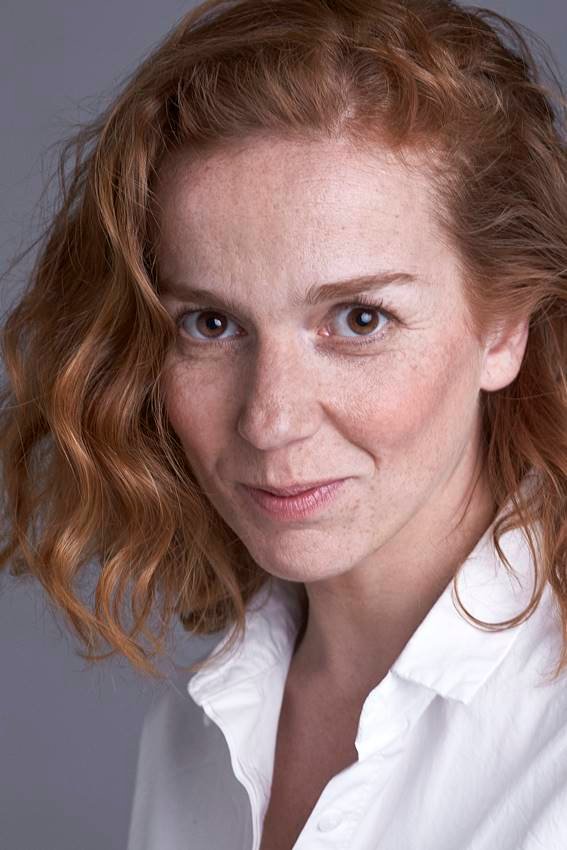 María Vázquez.