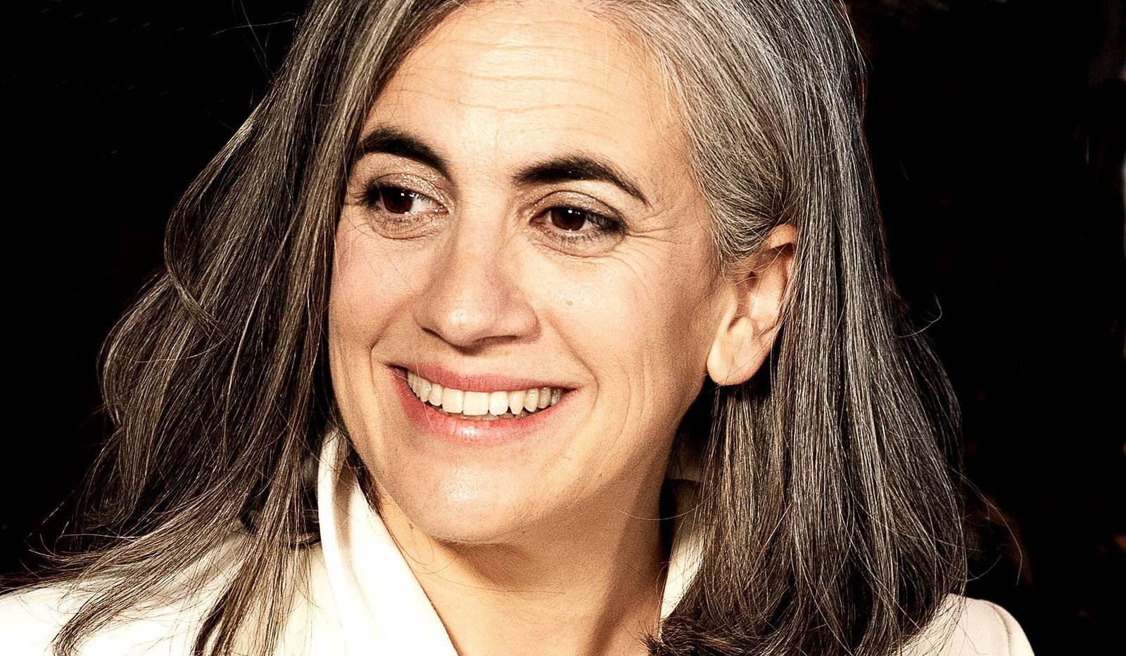 Entrevista a la directora y productora Lara Izagirre.