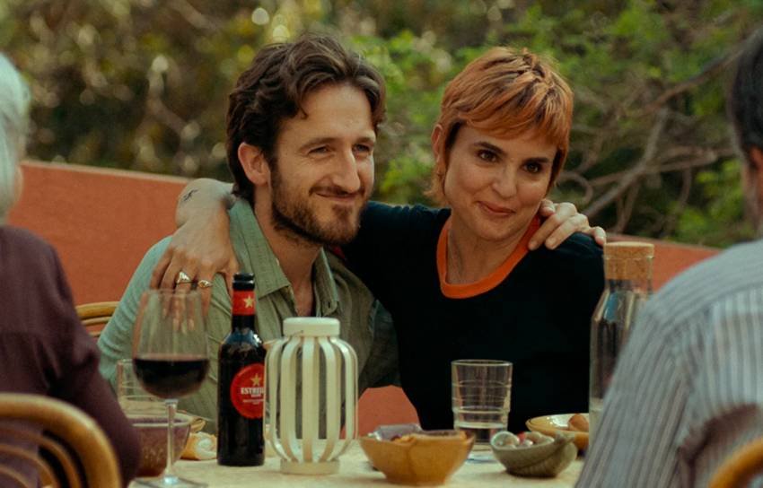 Verónica Echegui y Joan Amargós, protagonistas de la serie A muerte.