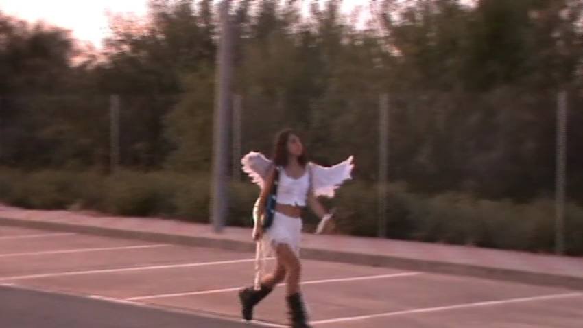 Lola Summers.