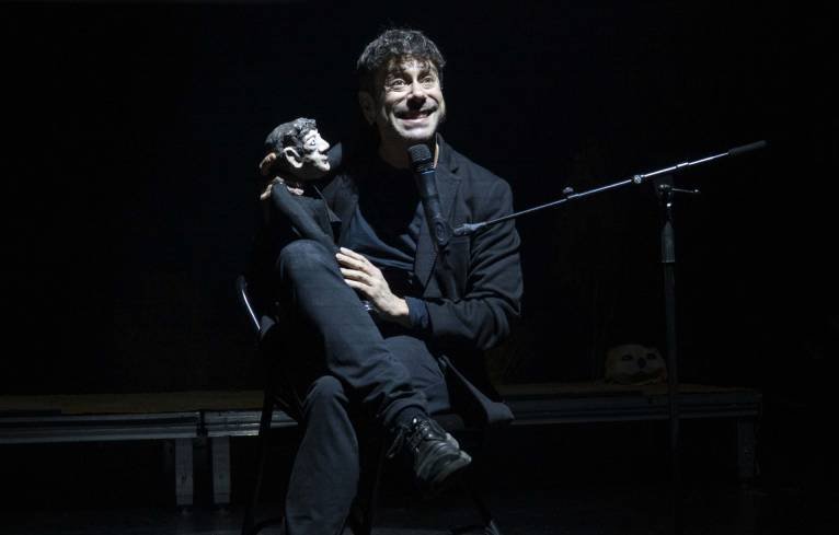 Sato Díaz en La diatriba del perro.